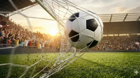 “展望：皇马1-1战平皇社：三冠王梦？西甲欧冠卫冕或需奇迹，先夺国王杯为佳。”